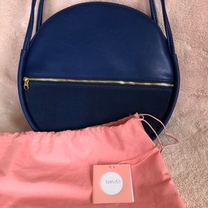 ban.do amigo bag blue